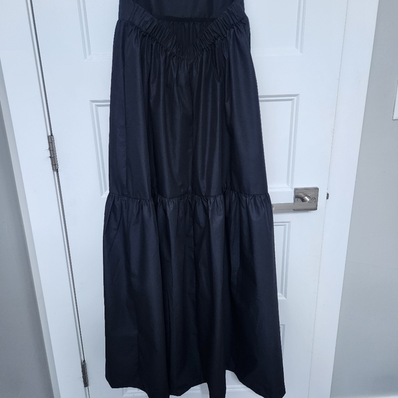 NWT Commense Solid Backless Tiered Black Maxi Dress Large - Picture 9 of 9